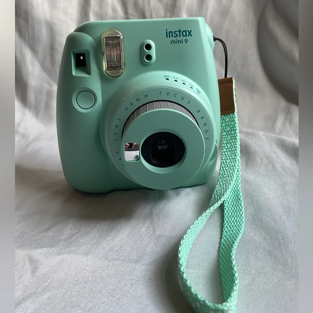 FujiFilm Instax Mini 9 light blue